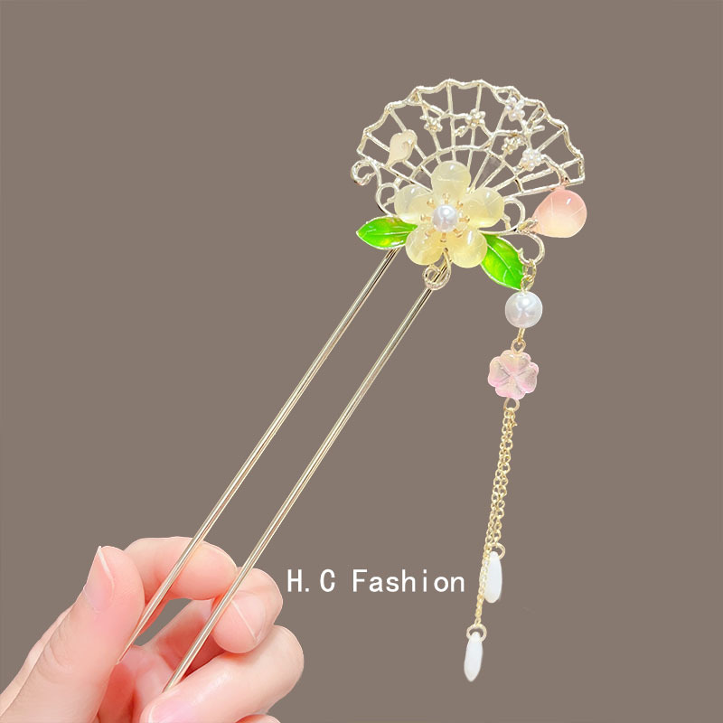 New Chinese-style high-end hairpins and hair accessories, sweet ancient Chinese style, super fairy-like forest-themed flower tassel hairpins, hairpins and headwear Application Scenario