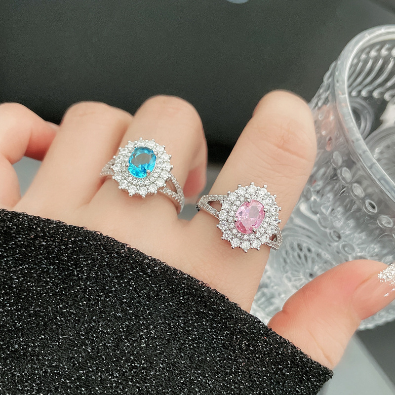 Hot-selling, light luxury, high-end, full diamond, sea blue zircon sunflower ring, elegant and simple, adjustable ring full figure