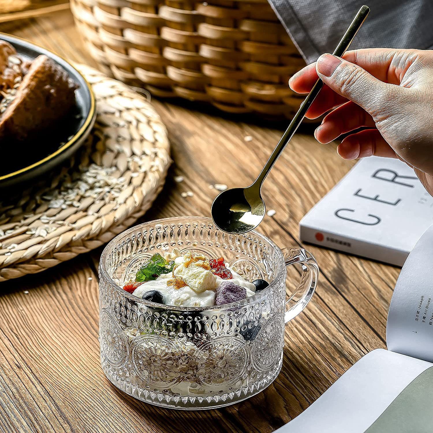 Cross-border Amazon sunflower relief breakfast milk overnight oatmeal cup with lid and spoon salad glass cup Specification drawing