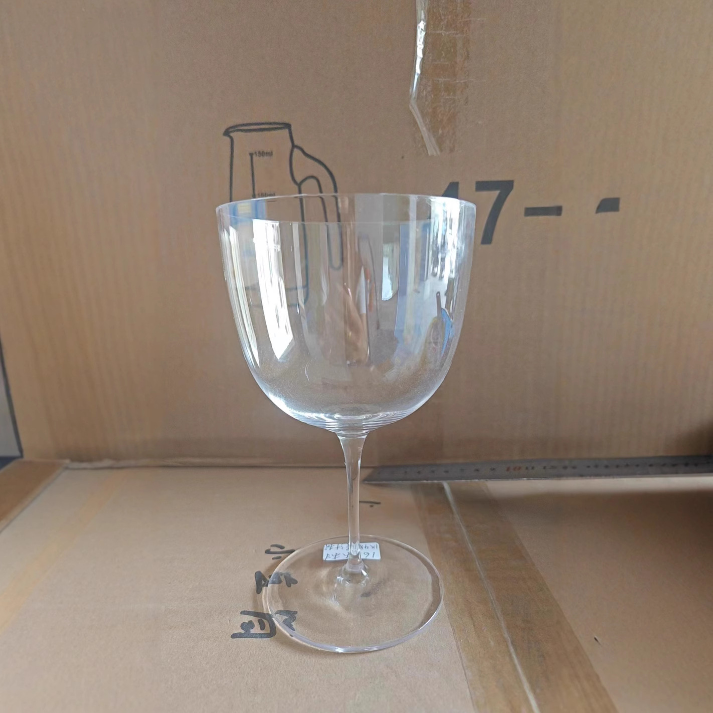 Japanese Kimura ultra-thin cocktail glass, red wine glass, wide-mouthed crystal high-footed wine glass, wine glass martini glass details Picture