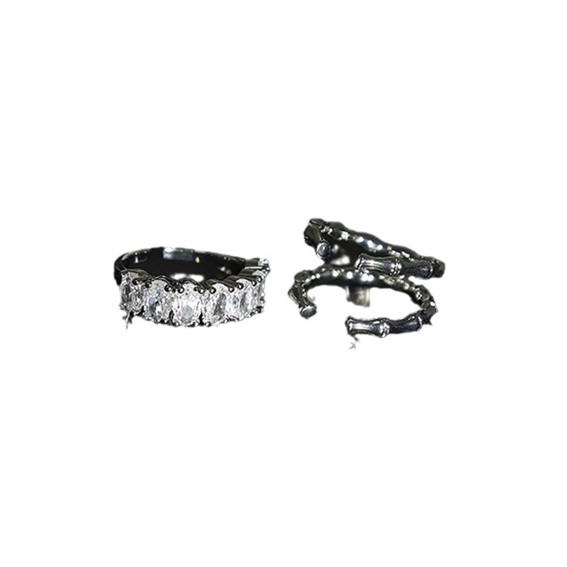 A niche design with a unique and cool style, a detachable open ring for layering, and a high-end full-diamond zircon index finger ring that can be adjusted for women Item Picture