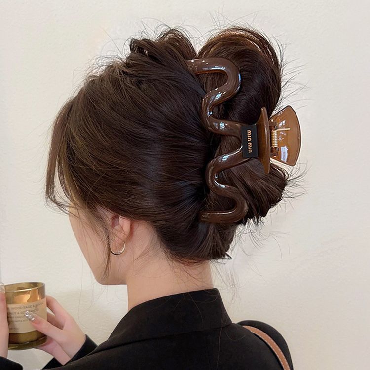 Enlarged size ~ A new Spring/Summer 2025 ins minimalist shark clip hair accessory for women with thick hair details Picture