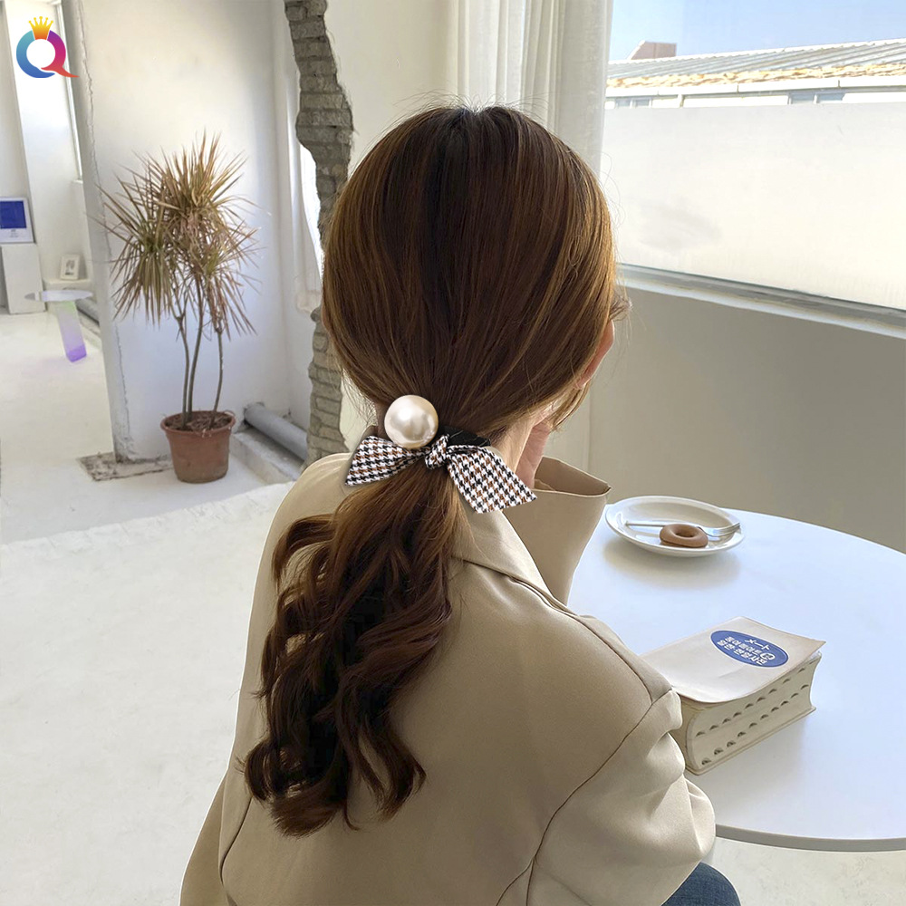 Qiyue Xiaoxiangfeng black bow hair band, thousand-bird check pearl hair tie, hair band, sweet internet-famous hair accessory for women wholesale details Picture