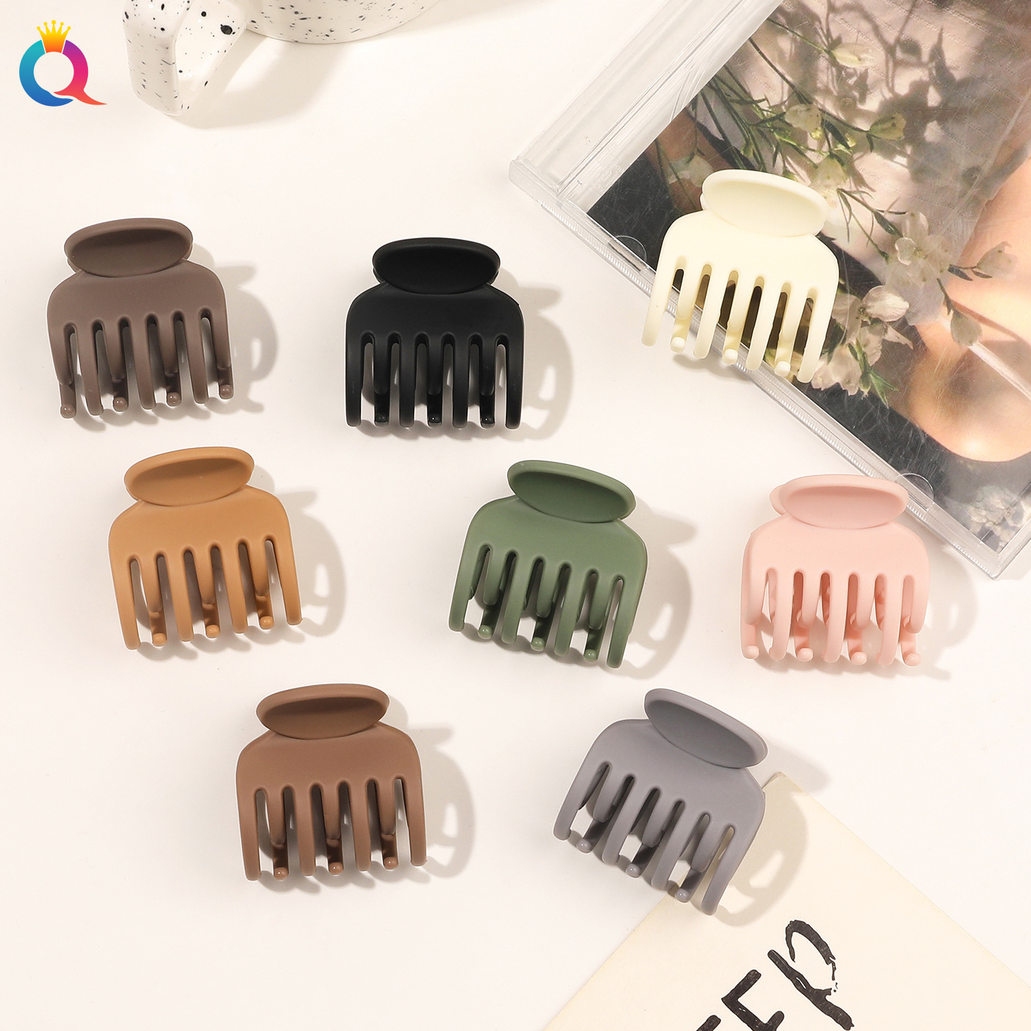 Wholesale of Qiyue Cross-border ABS rubber paint colored hair clips, elegant flower updo hair clips, women's shark clips hair accessories Specification drawing