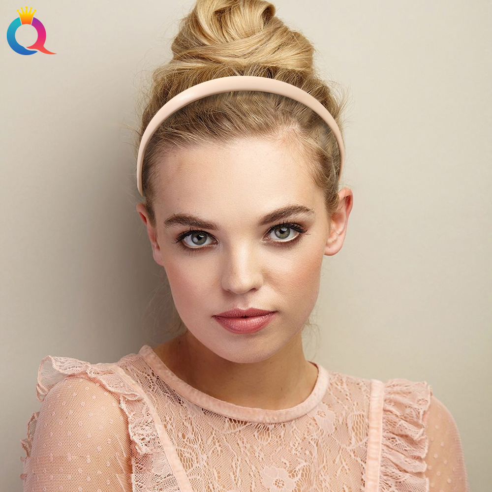 Qiyue Amazon Cross-border PU leather hair band, a fresh and delicate thin-edge headband, a versatile and elegant hairpin, a face-washing and hair-pressing accessory Specification drawing