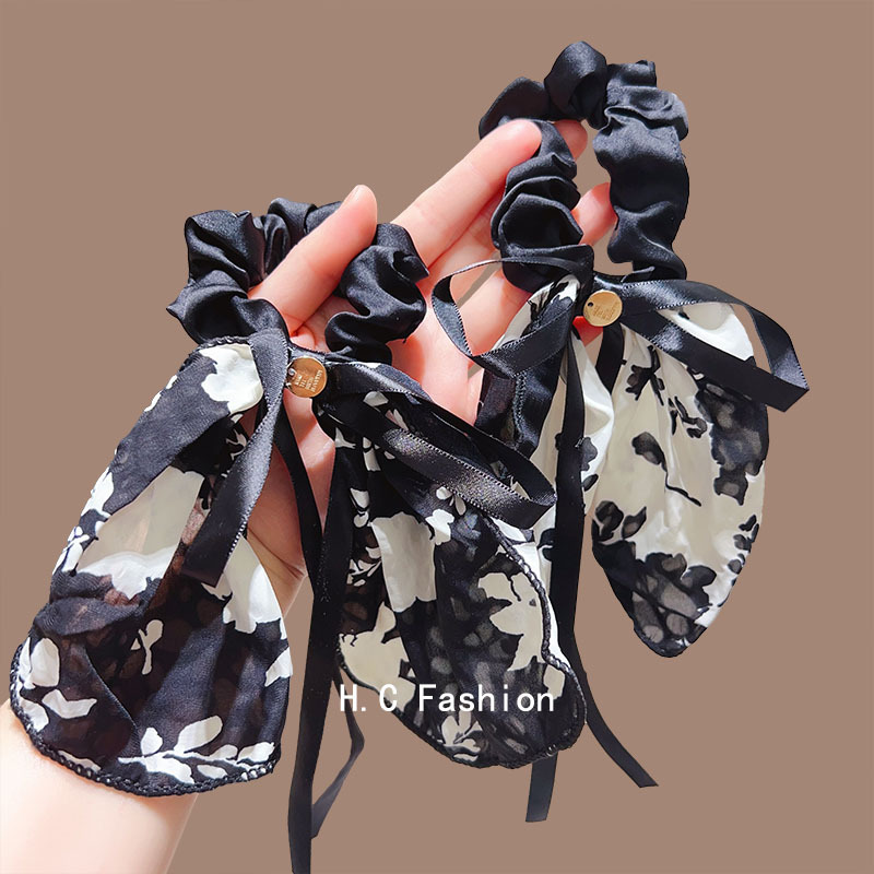 Retro printed bow hair accessory, ink-wash skirt hem, hair band, leather band, hair tie, French elegant hair tie ribbon Specification drawing