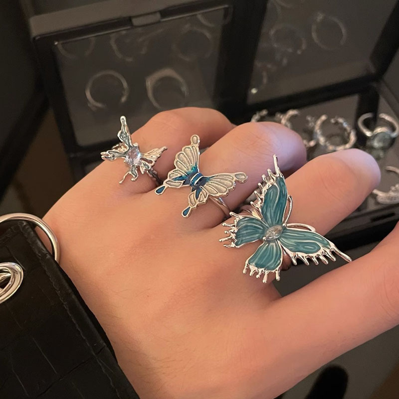 European and American butterfly ring, women's Instagram Saturn, high-end layering, versatile, cold ring, niche design, index finger ring Specification drawing