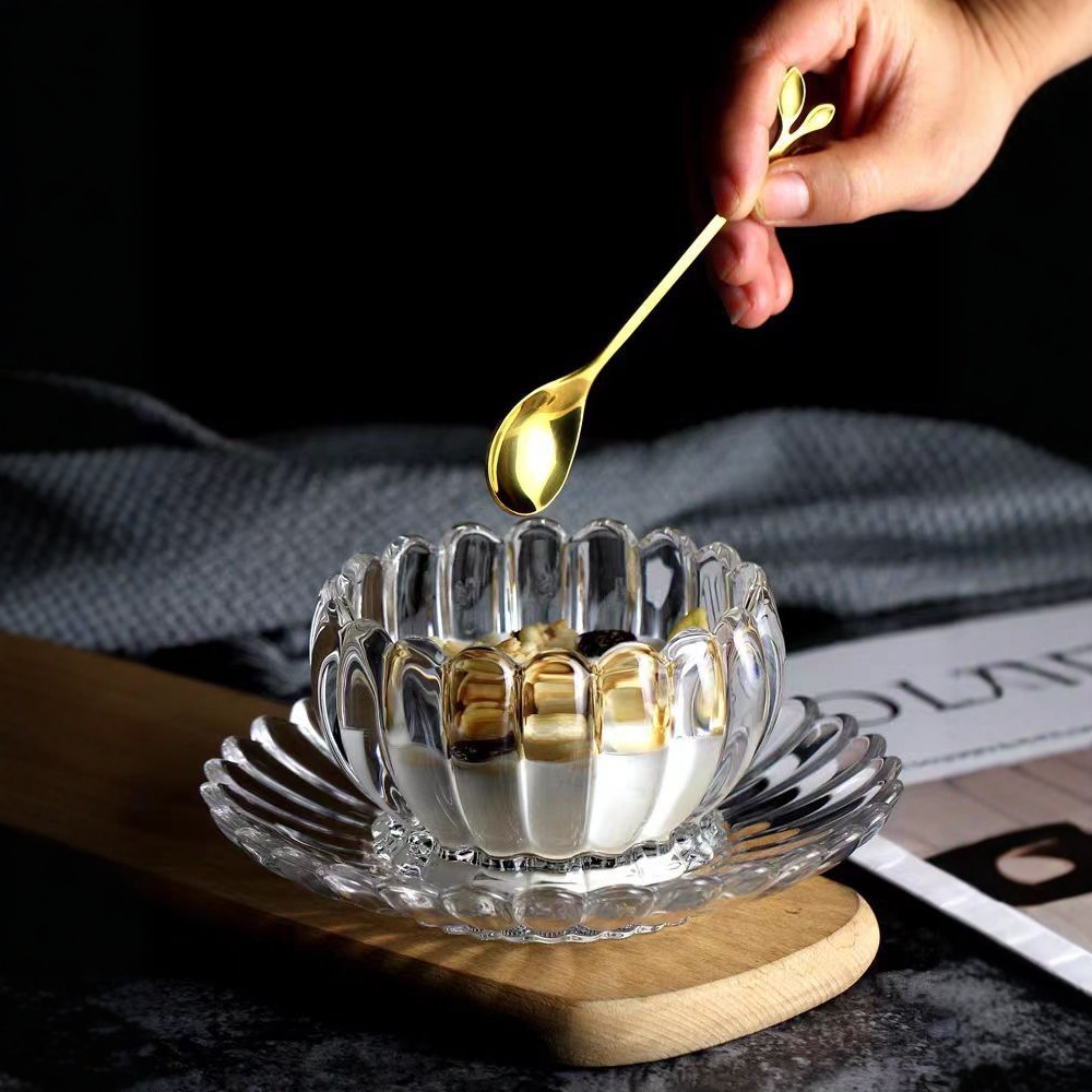 European-style glass dessert bowl and plate set, fruit salad bowl, household sugar water, ice powder, silver ear soup bowl, snack small fruit bowl Application Scenario