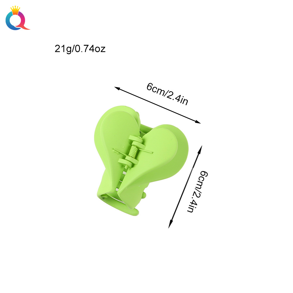 Qiyue Korean Love Hair Clips, ins high-end style, hairpin, women's shark clip, hairpin, hair accessory, headwear wholesale Application Scenario
