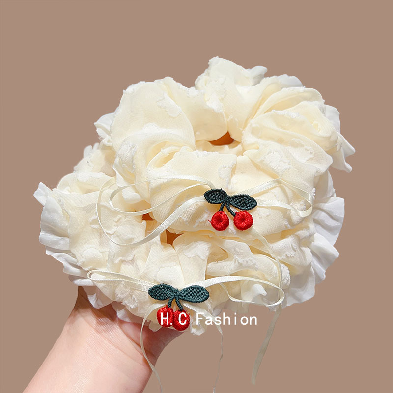 Cherry lace cream white large intestine hair band, Korean-style ins high-end look, bun hairstyle, oversized hair tie and hair accessory Specification drawing