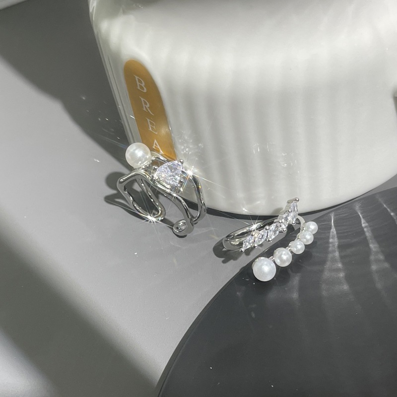 High-end pearl irregular opening ring for women, light luxury, fashionable, individual, sweet, cool and cold style index finger ring details Picture