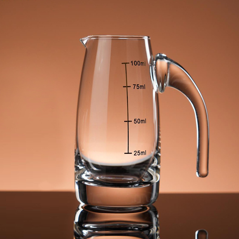 High-end glass liquor dispenser, hotel small bottle, 100ml liquor dispenser, graduated handle, seven-character bottle full figure