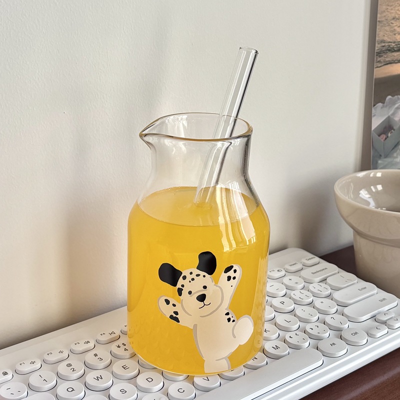 High appearance level InS-style glass straw cup, small girls' drinking cup, large capacity student cup, West High Ground glass cup Specification drawing