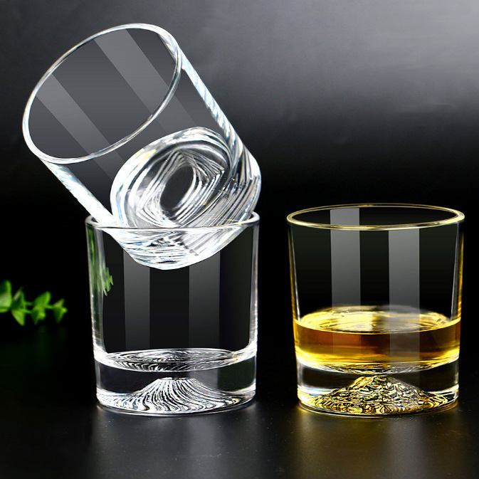 Factory wholesale Japanese-style glass wine glasses, household high-appearance-level transparent brandy glasses, creative background pattern whisky glasses details Picture