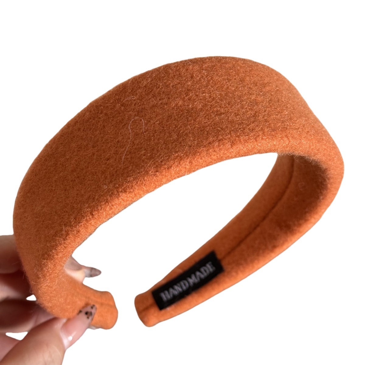 A new style of wide-width woolen fabric hair band with a solid color and a high-end feel, featuring a versatile hairband and hair clip Item Picture
