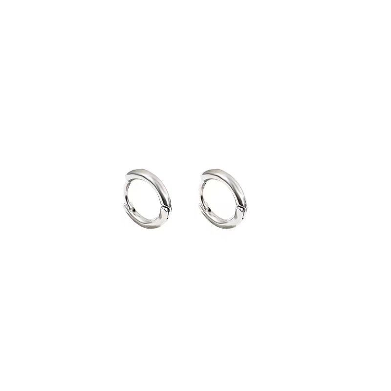 The women's small ear rings with ear buckles are missing. The forest-style circle earrings are a new bestseller in 2025. One ear bone stud and ear bone ring is an ear accessory Item Picture