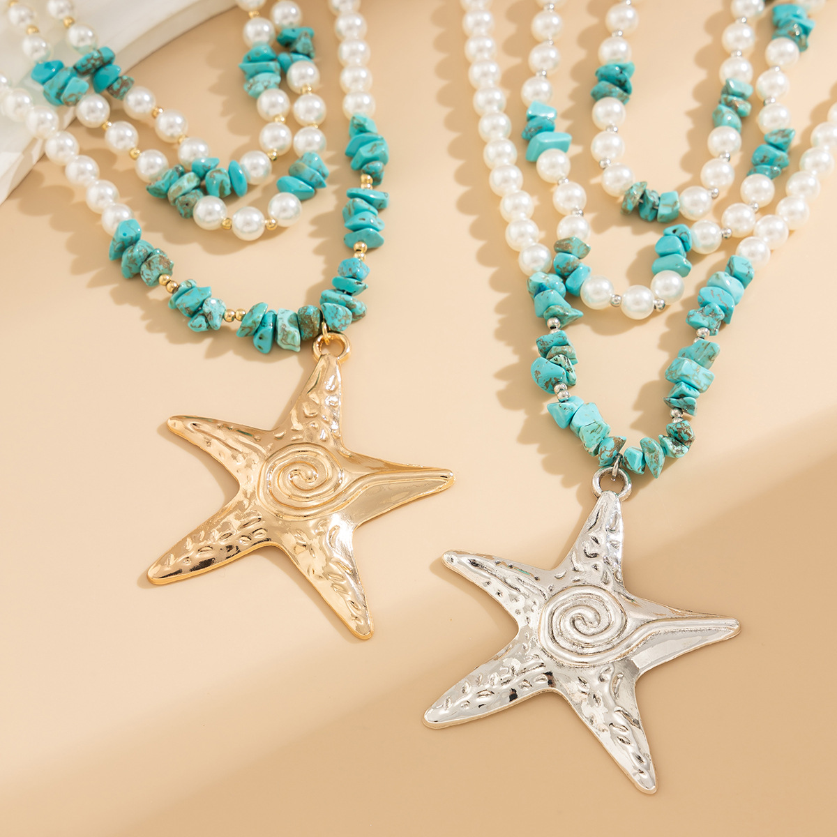 Exaggerated starfish pendant in European and American style necklace women 's neckchain with a niche stacked imitation pearl ocean style necklace Application Scenario