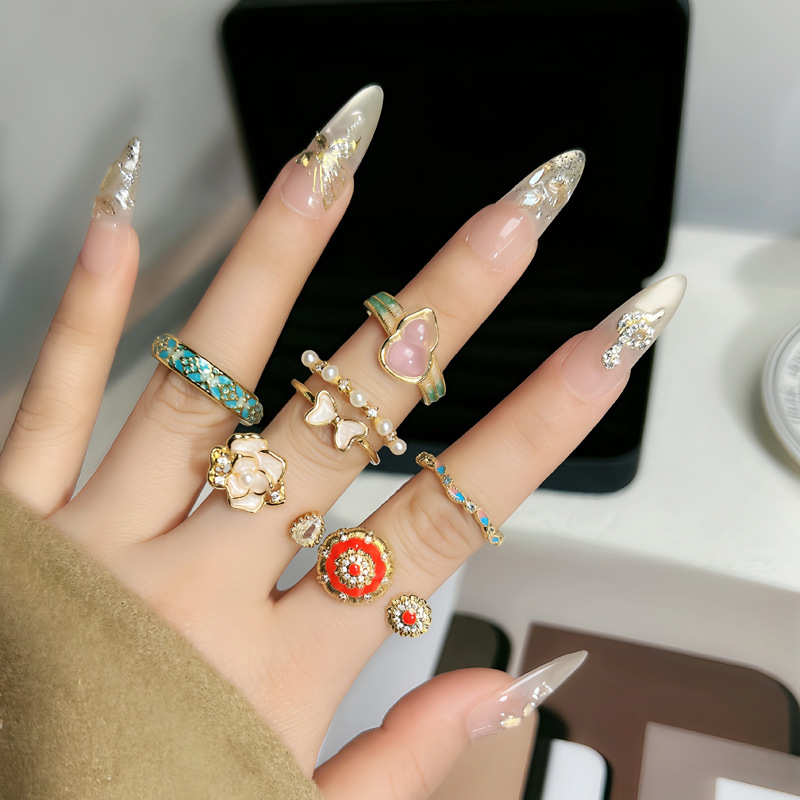 Sweet and cool flower bow enamel elegant open ring for women on Instagram, cold style, niche design sense, light luxury ring full figure