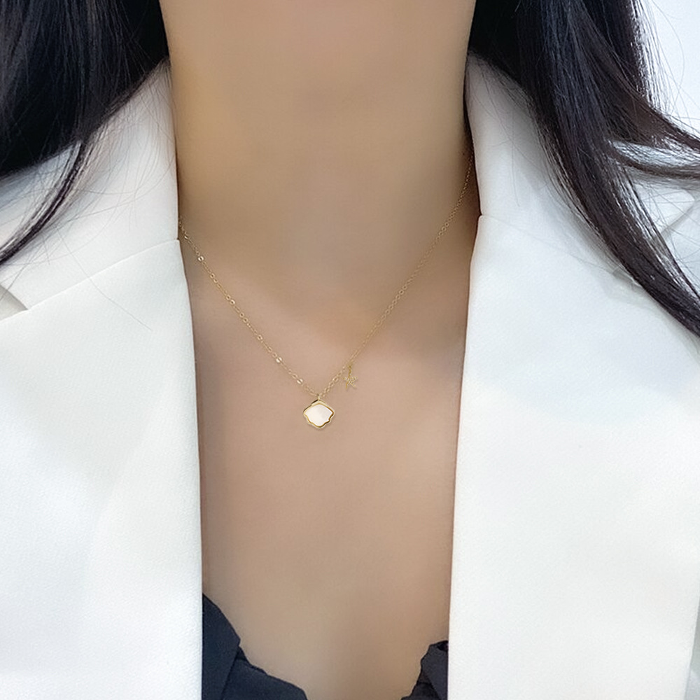 Korean sweet lady shell starfish pendant, versatile collarbone chain, ins cold style, niche design, fairy necklace Application Scenario