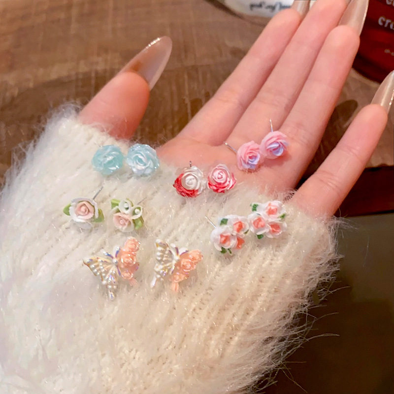 Six pairs of pink flower-shaped butterfly earrings, resin set, stud earrings, sweet, fresh and simple design for women full figure