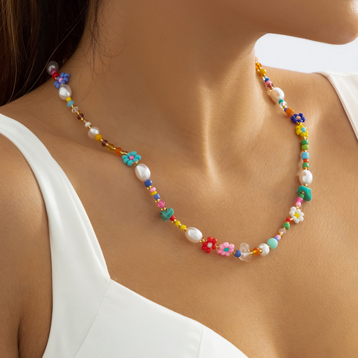 European and American cross-border jewelry, retro mixed style, turquoise imitation pearl collarbone chain, niche design sense, Daisy necklace for women Specification drawing
