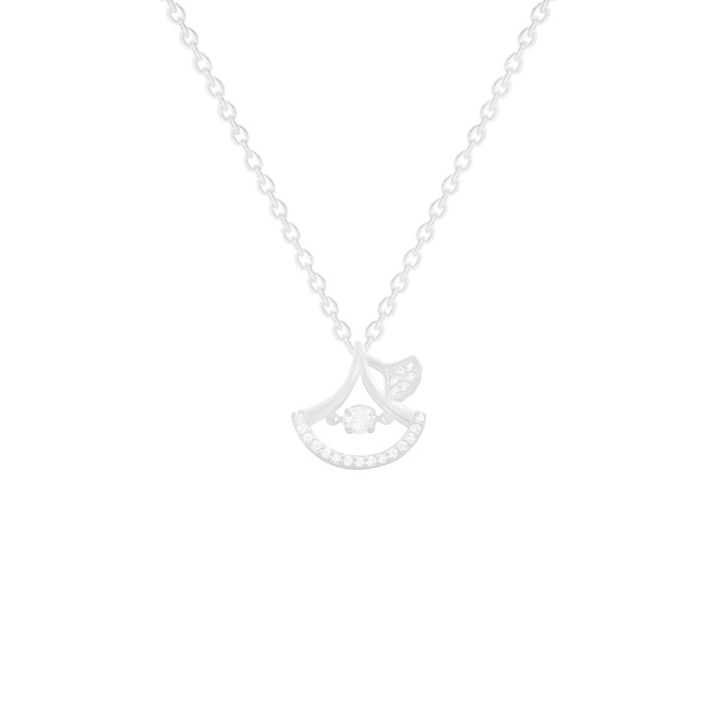 A new design of light luxury and niche zircon ginkgo leaf pendant, collarbone chain necklace, simple and elegant necklace accessory for women Item Picture