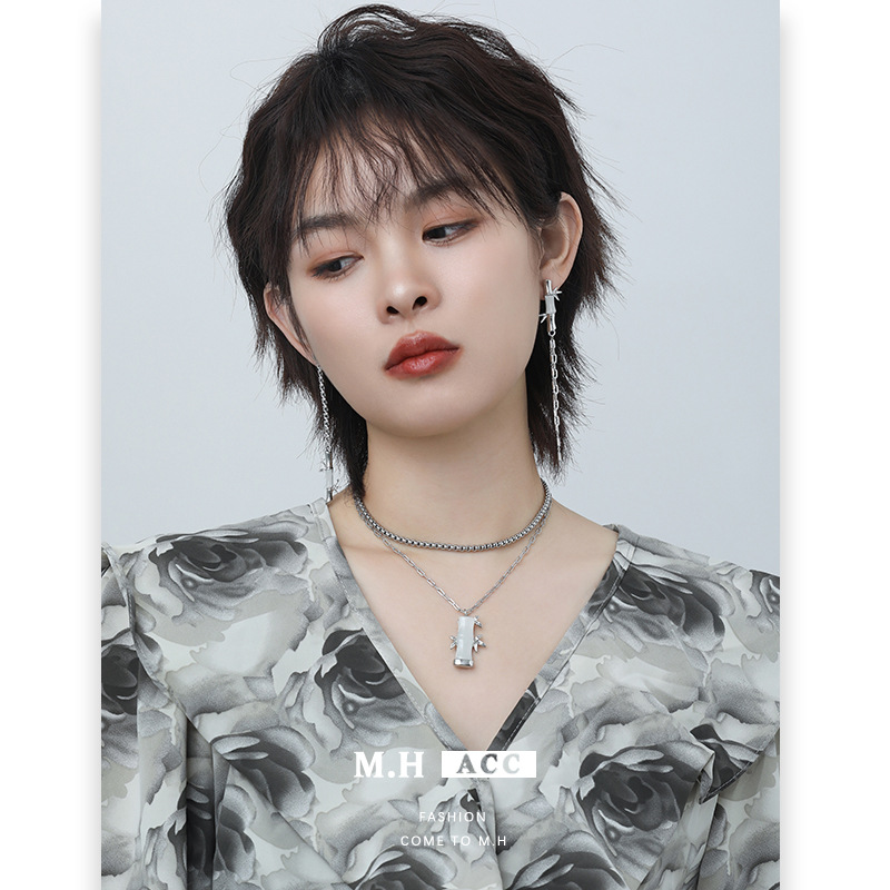 New Chinese-style bamboo joint double-layer necklace for women wholesale, InS-style retro and versatile collarbone chain, personalized, exquisite and fashionable accessory details Picture
