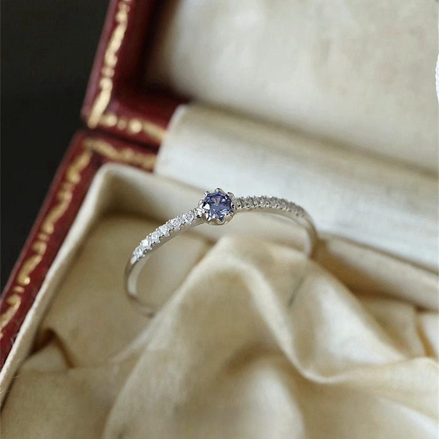 Iris Japanese-style retro super shiny blue-purple zircon ring, women's light luxury high-end exquisite open ring bracelet, trendy Application Scenario