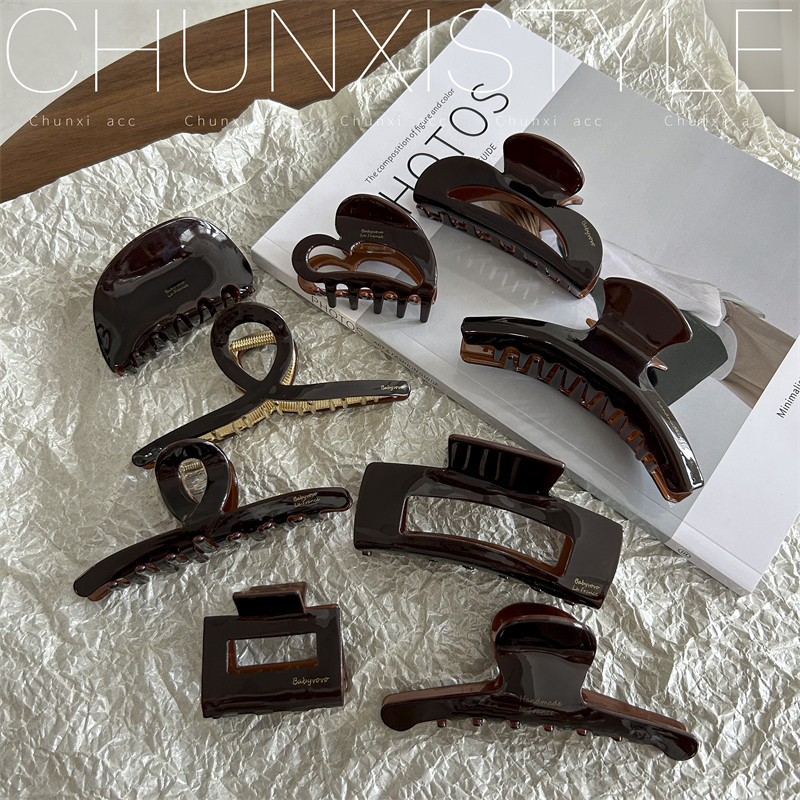 High-end brown acetate hair clip for women 2023 new summer medium-sized hair clip for women, a Korean hair accessory with a bun on the back of the head full figure