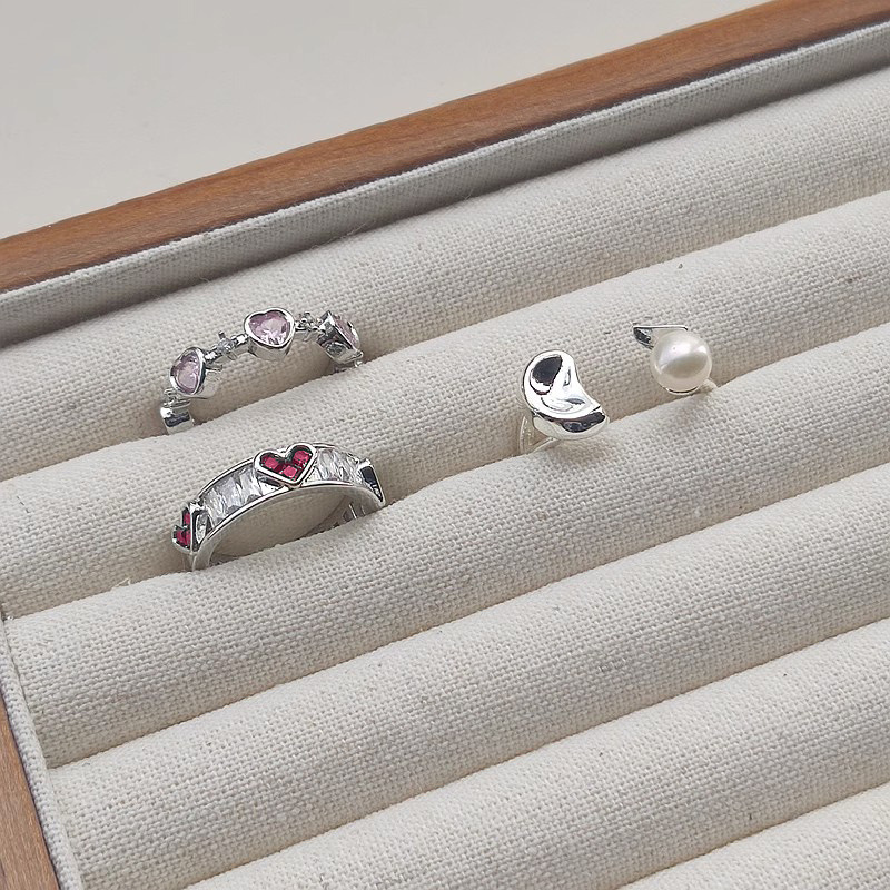 Pink heart-shaped zircon open ring, a sweet and cool style fashionable and individual ring for women, a niche and high-end light luxury index finger ring Specification drawing