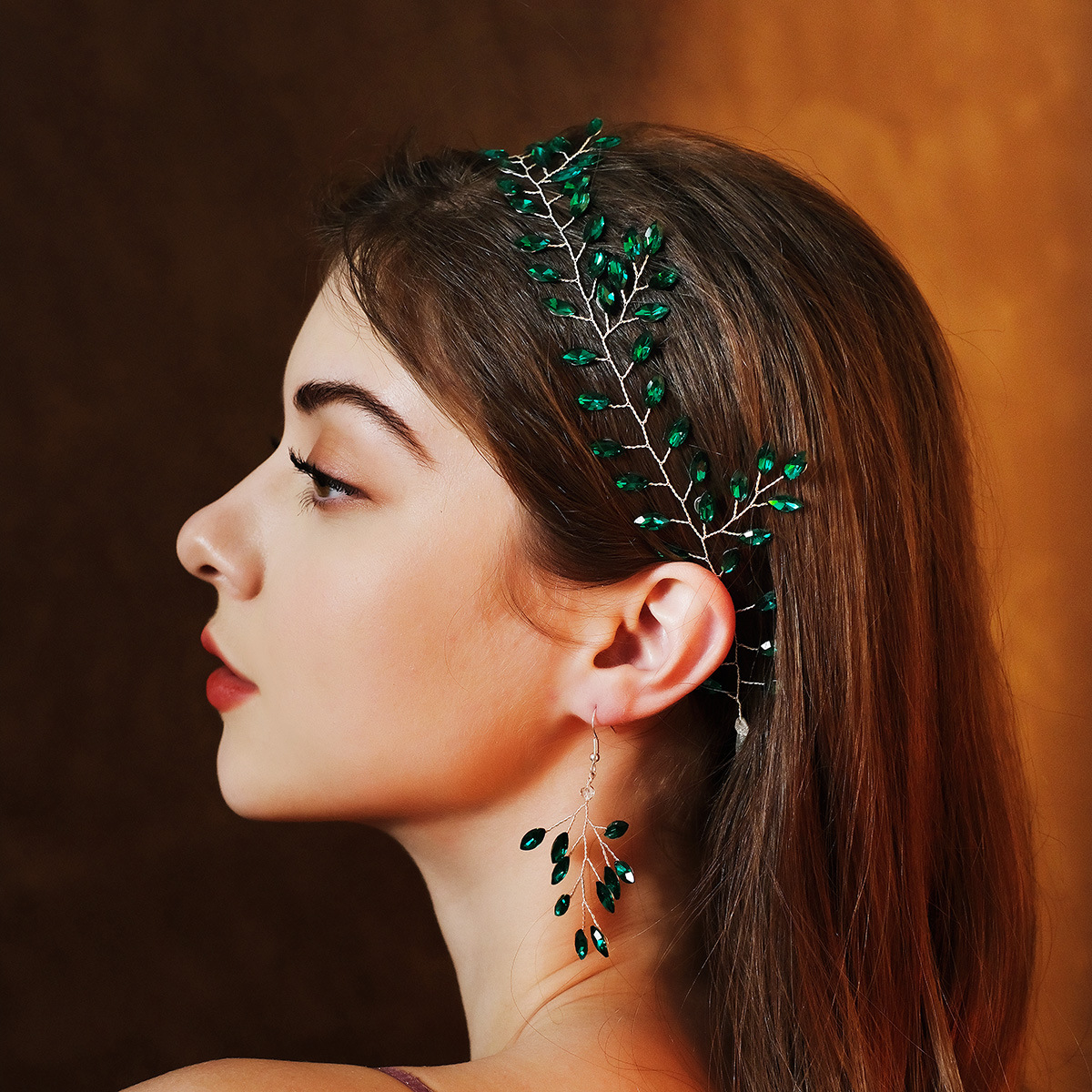New Chinese-style Xiuhe ancient-style hair accessories, handcrafted, versatile braided hair, colorful headband, horse eye water diamond hair band, earrings set full figure