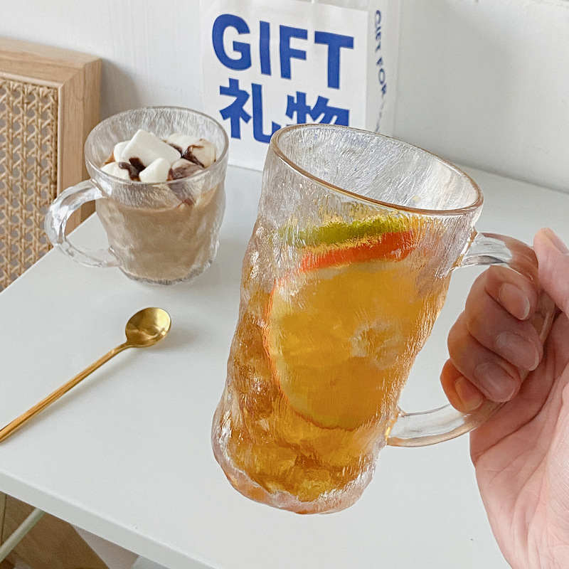 Glass cups in an ins style, household handles, glacier cups, water cups, cups for drinking, coffee, breakfast, and tea details Picture