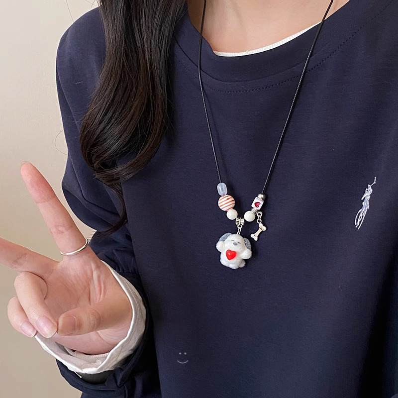Dopamine cute plush puppy pull-out necklace, a versatile sweater chain for sweet girls, and a unique and fun necklace for children details Picture