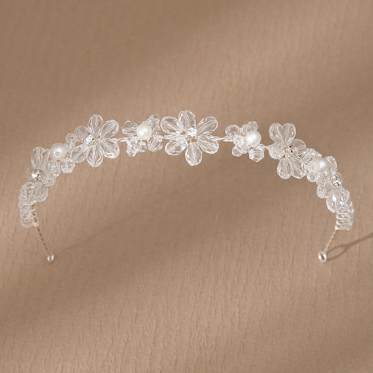 New Korean-style headwear, handcrafted pearl crystal hair bands, children's performance hair accessories, export accessories, hair bands, bride's hair bands full figure