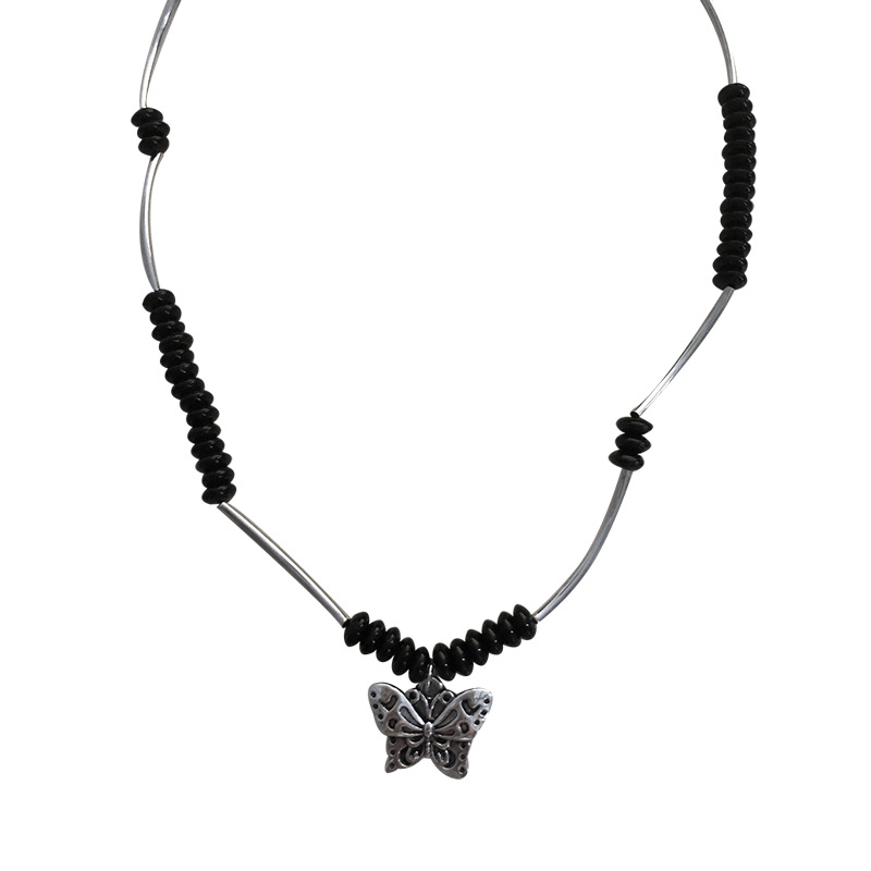 The vintage little butterfly necklace, with a unique design sense and handcrafted beaded style, is a trendy collarbone chain from 2023 Item Picture