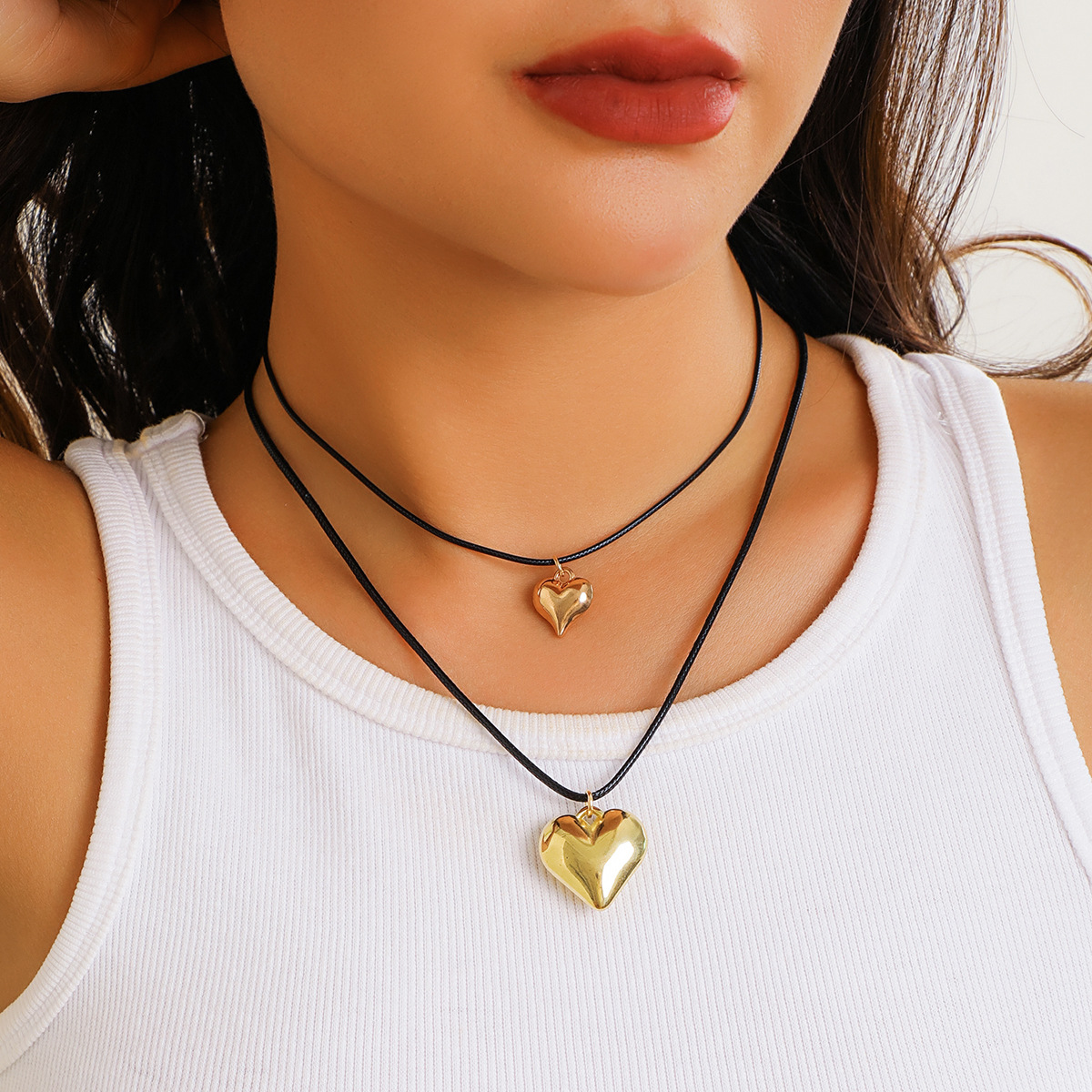 European and American cross-border jewelry black rope small heart pull-out sweet and cool choker punk personality retro collar velvet necklace Specification drawing