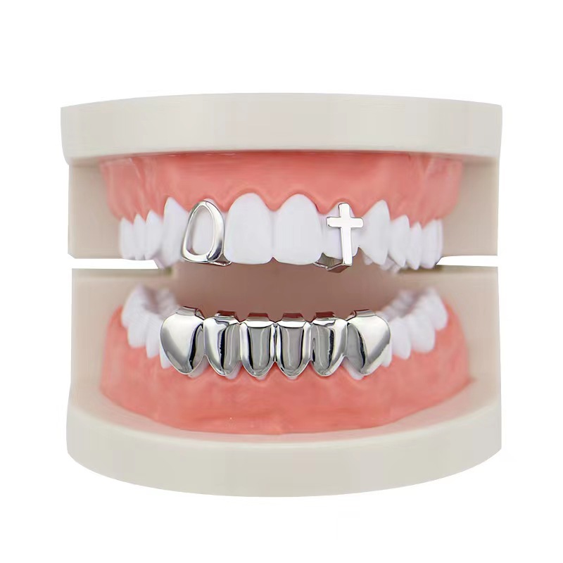 Cross HIPHOP Hip Hop TeethGrills Gold Teeth Personalized Hip Hop Braces for both men and women Application Scenario
