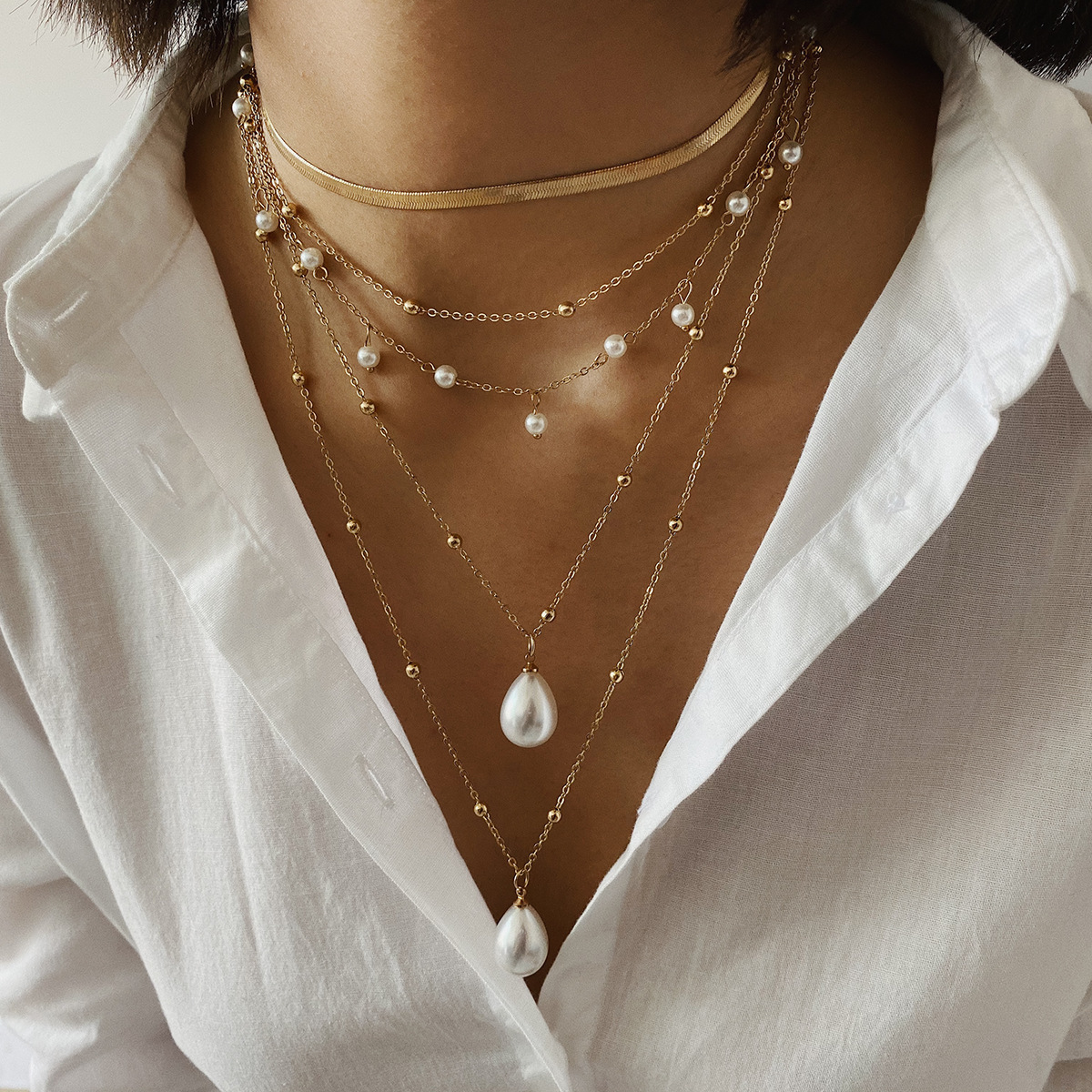 European and American cross-border jewelry, exaggerated human figures, coins, multi-element necklaces, women's retro relief flower plate imitation pearl necklaces details Picture