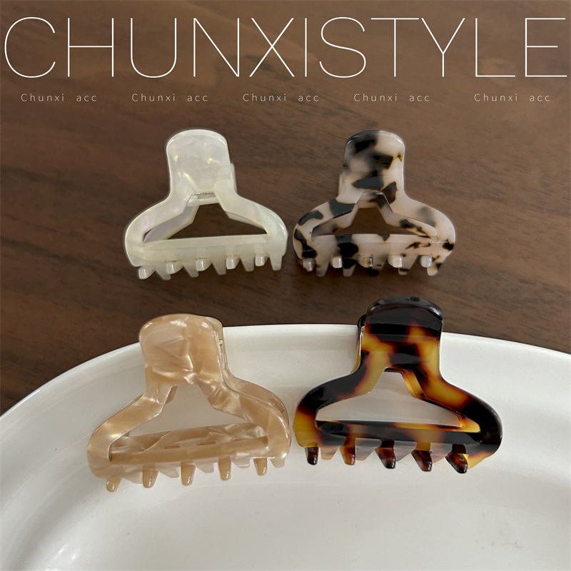 Summer portable hair clip, women's summer bangs clip, hair clip, women's small shark clip headwear, elegant hair clip side details Picture