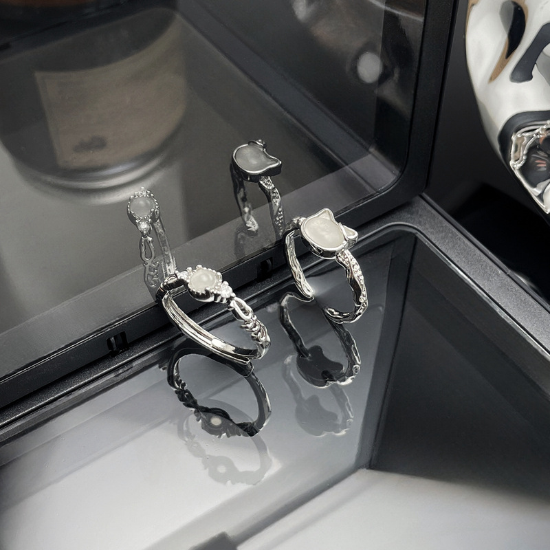 Korean-style, niche and simple little cat exquisite and fashionable ring, adjustable for women, cold style, unique design sense, versatile ring Specification drawing