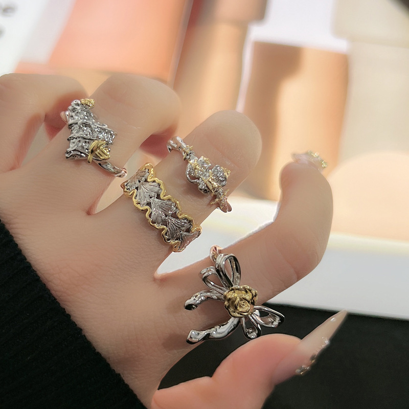 Cross-border retro two-color ginkgo leaf pleated bow flower ring, women's heart texture fashionable and niche index finger ring full figure