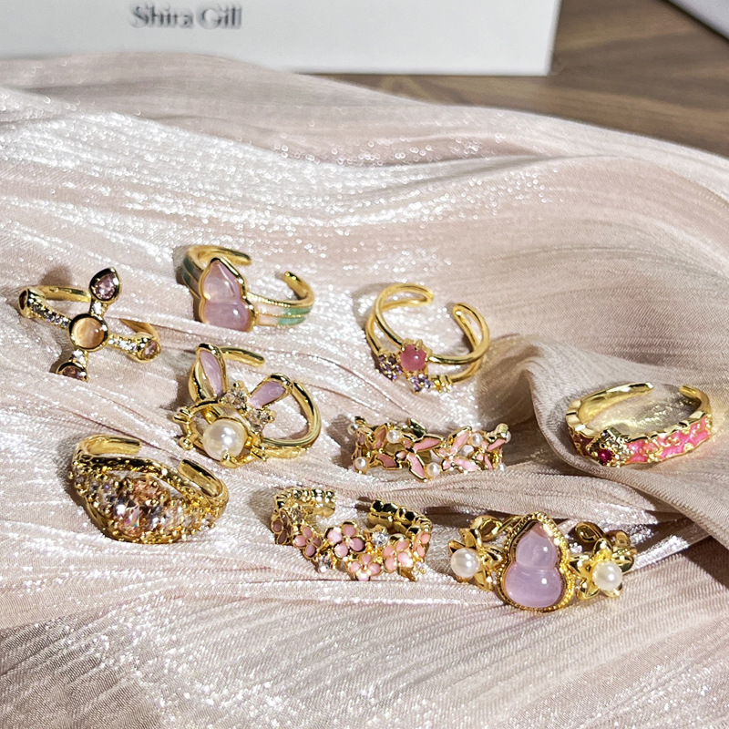 A trendy new Chinese-style gourd-shaped pink flower enamel sweet and cool ring with a cold and elegant female butterfly style Specification drawing