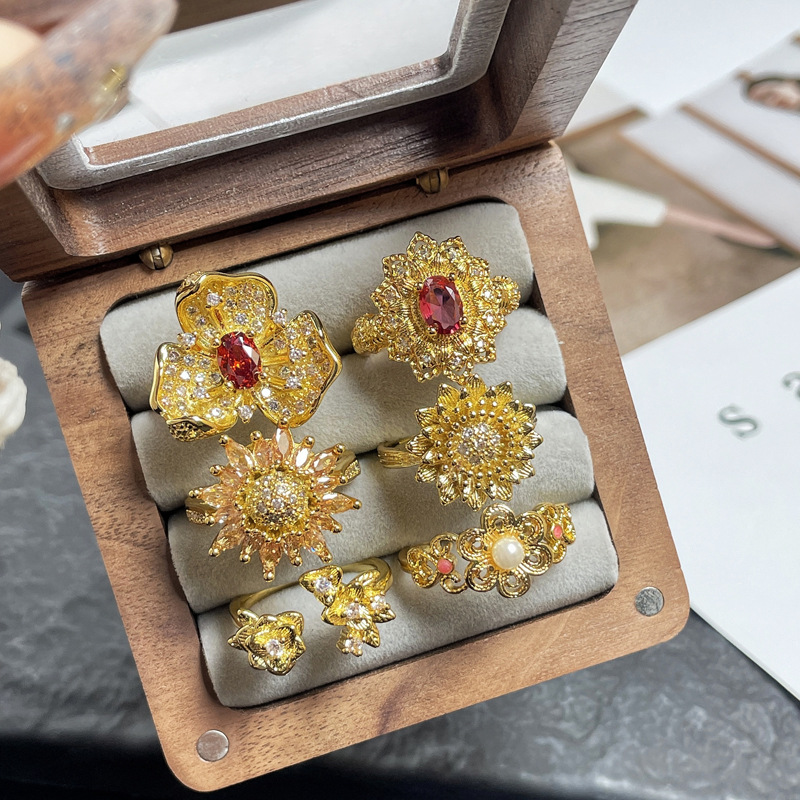 European and American cross-border heavy industry flower opening ring, women's light luxury and high-end feel, sunflower sweet and cool style, versatile index finger ring full figure