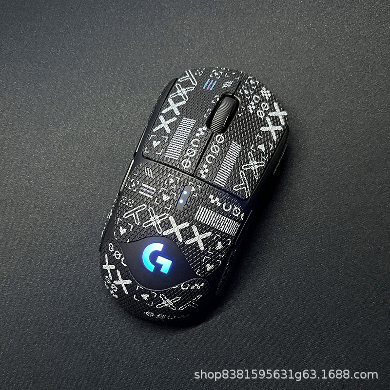 Logitech GPW First and second generation GPROX all-inclusive sweat-absorbing and sweat-proof hand stickers made of lizard skin Application Scenario