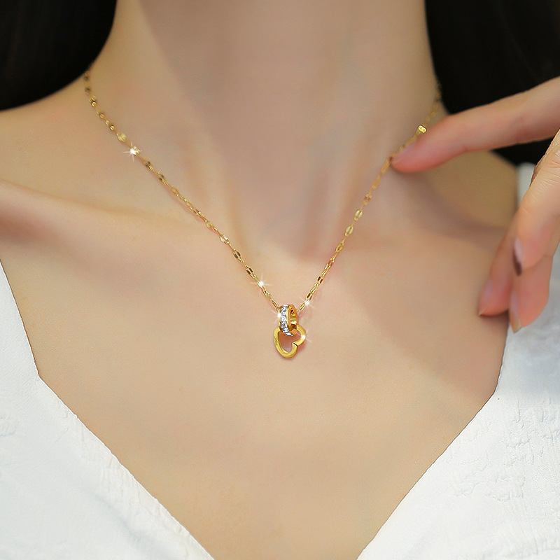 【 All-titanium Steel 】 Heart-shaped ring exquisite gold necklace inside the furnace, female Instagram influencer collarbone chain accessory details Picture