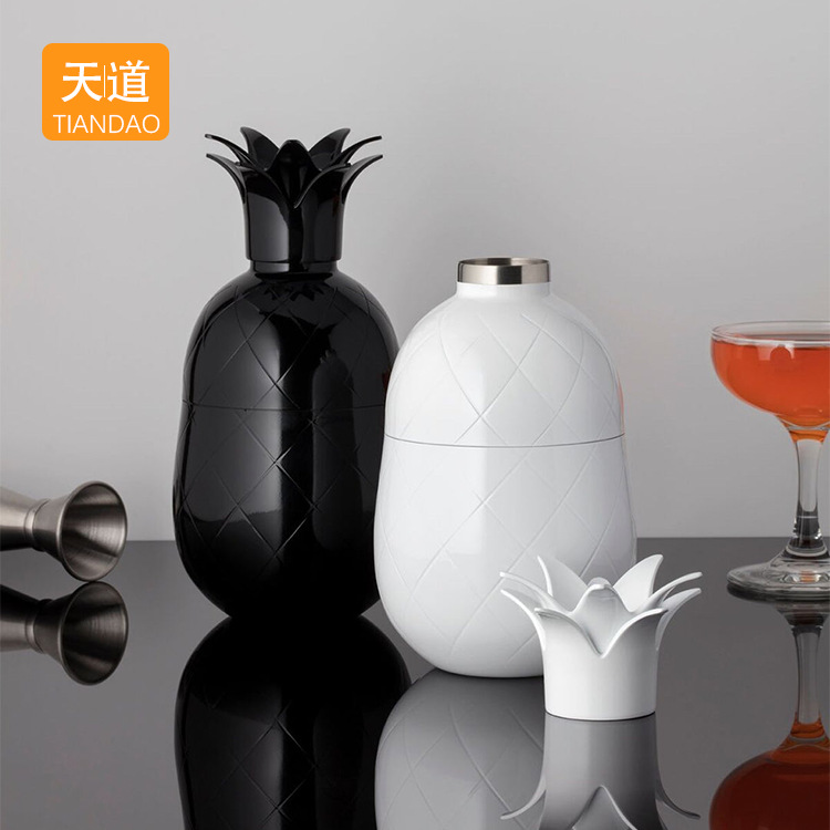 Stainless steel creative pineapple cocktail shaker 500ml bar cocktail shaker full figure