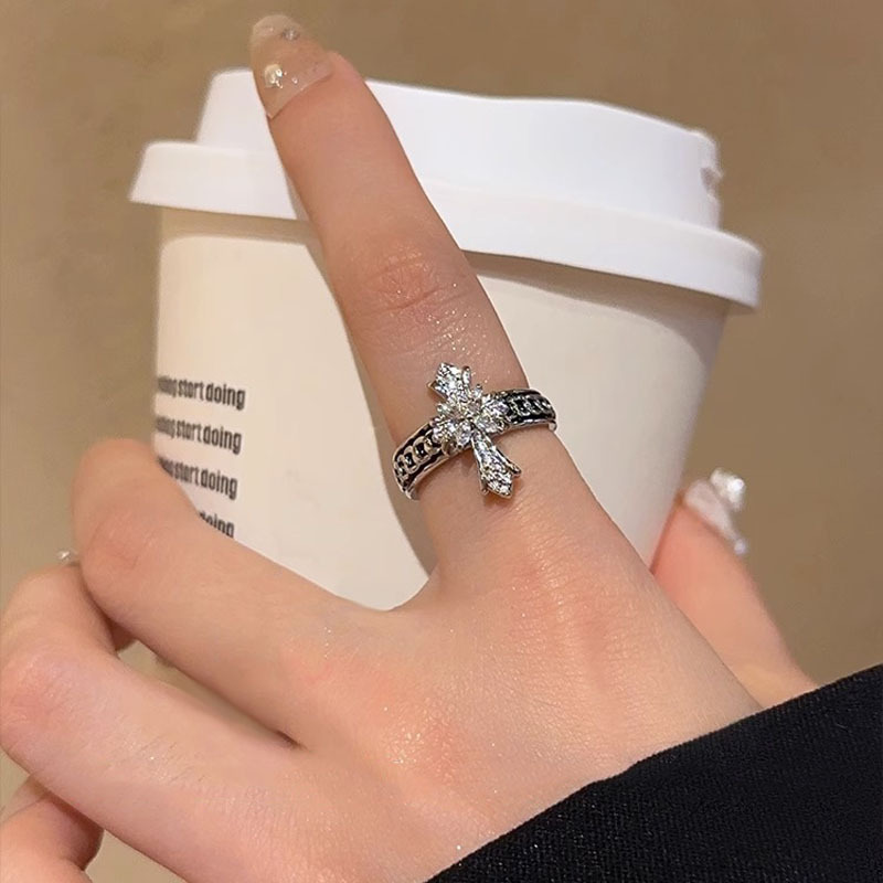 Dark and cool cross-shaped zircon open ring for women's Instagram niche design, high-end and cold style new ring details Picture