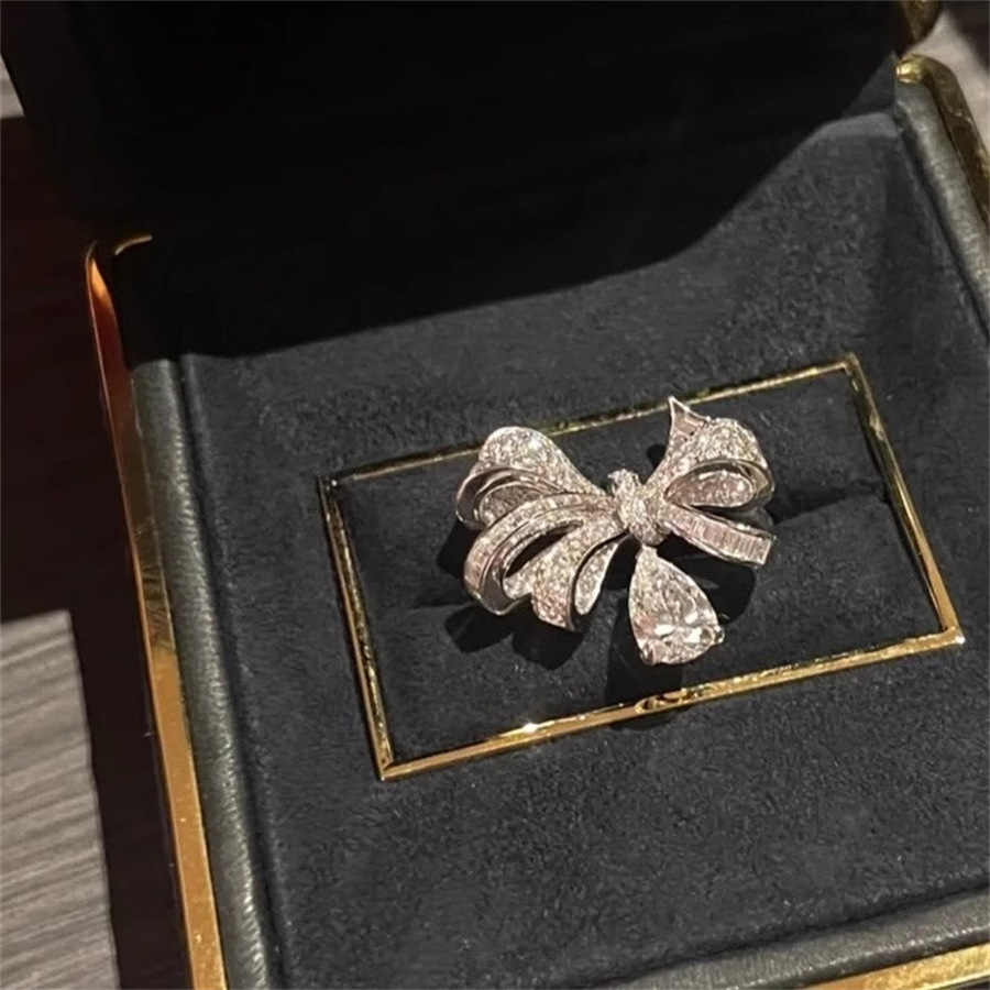Heavy industry Super Flash Zircon bow water drop ring, a light luxury high-end niche ring for women, versatile retro index finger ring details Picture