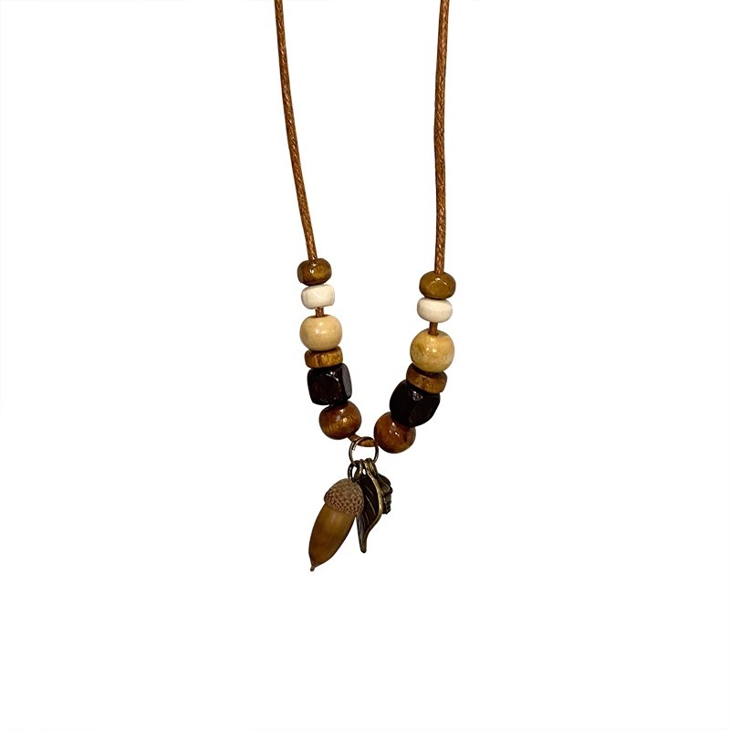 New Chinese-style dried fruit and acorn necklace for women, ins forest-themed fashion beaded, retro, versatile and high-end sweater chain accessory Item Picture