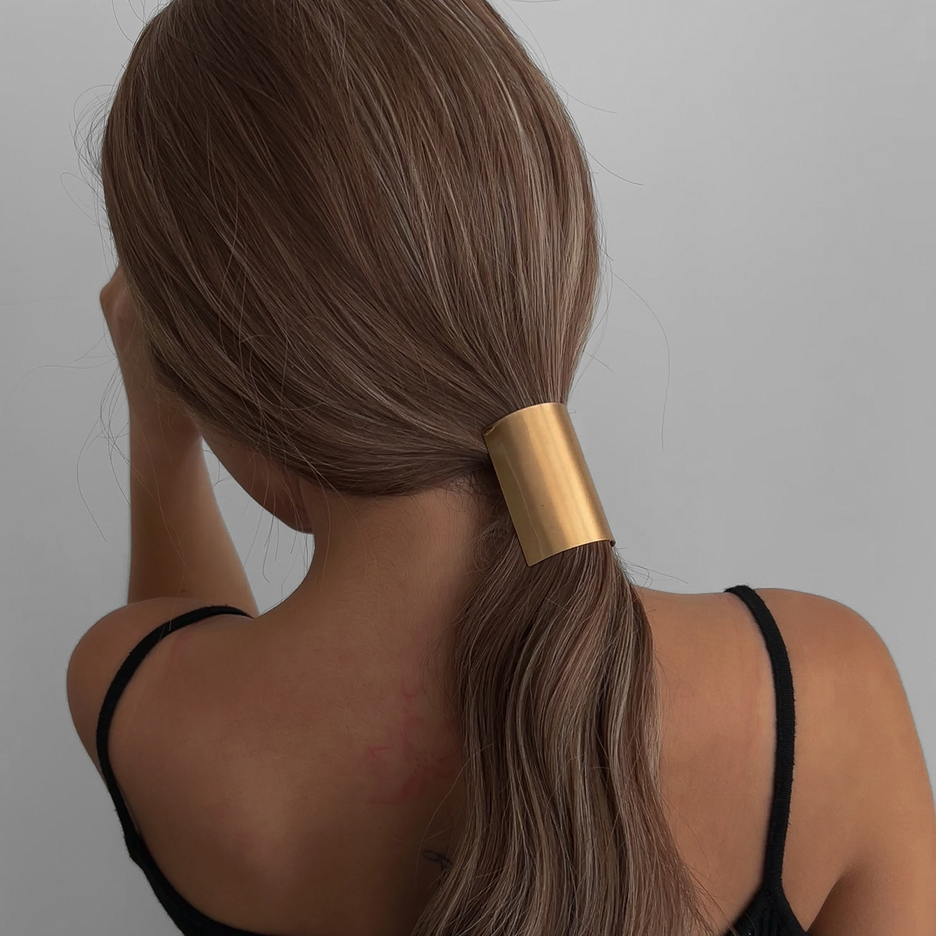 European and American design sense cross-border hair tie and hair accessory, exaggerated smooth alloy hair band, high-elasticity fashionable ladies' ponytail hair tie Specification drawing